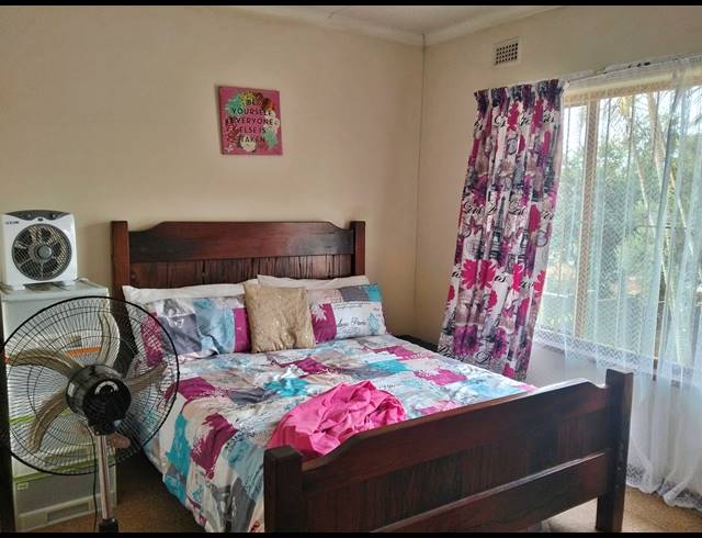 3 BEDROOM HOUSE FOR SALE IN BERKSHIRE DOWNS